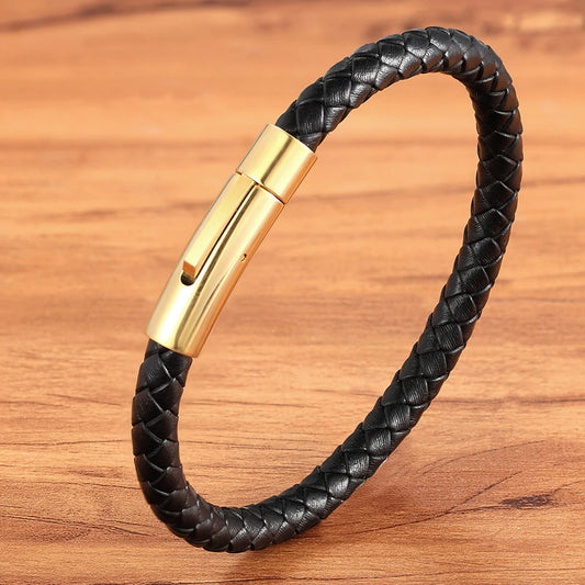 Men’s Braided Leather Bracelet with Magnetic Clasp | Gionetto